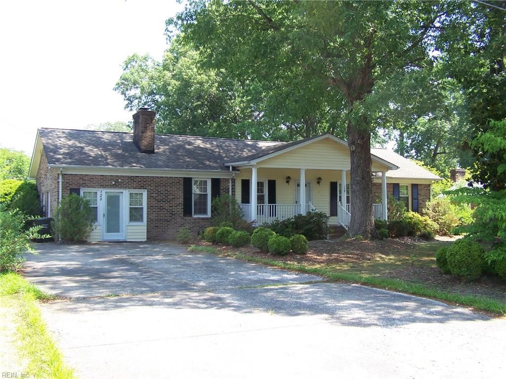 Photo of 128 Verna Street, Franklin, VA 23851 (MLS # 10635552)