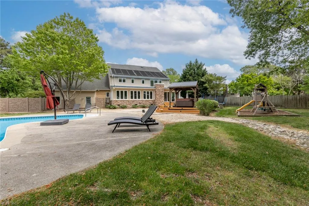 Virginia Beach, Virginia 23454, United States, 4 Bedrooms Bedrooms, ,3 BathroomsBathrooms,Residential,Active,115279