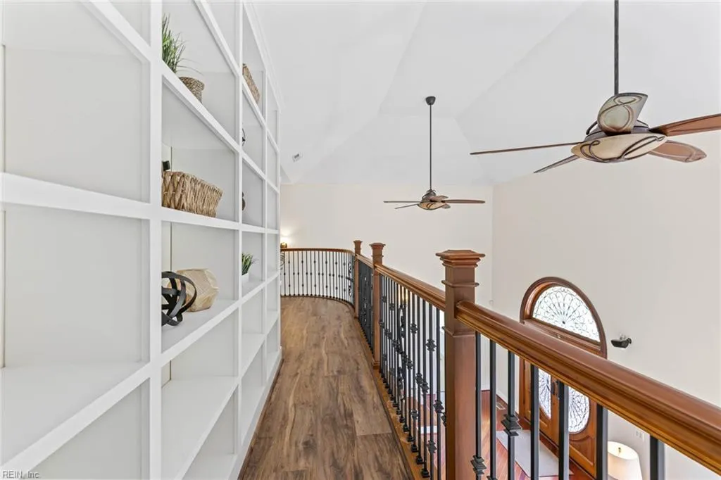 Virginia Beach, Virginia 23454, United States, 4 Bedrooms Bedrooms, ,3 BathroomsBathrooms,Residential,Active,115279