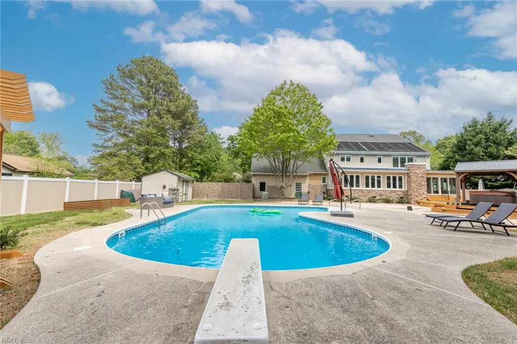 Virginia Beach, Virginia 23454, United States, 4 Bedrooms Bedrooms, ,3 BathroomsBathrooms,Residential,Active,115279