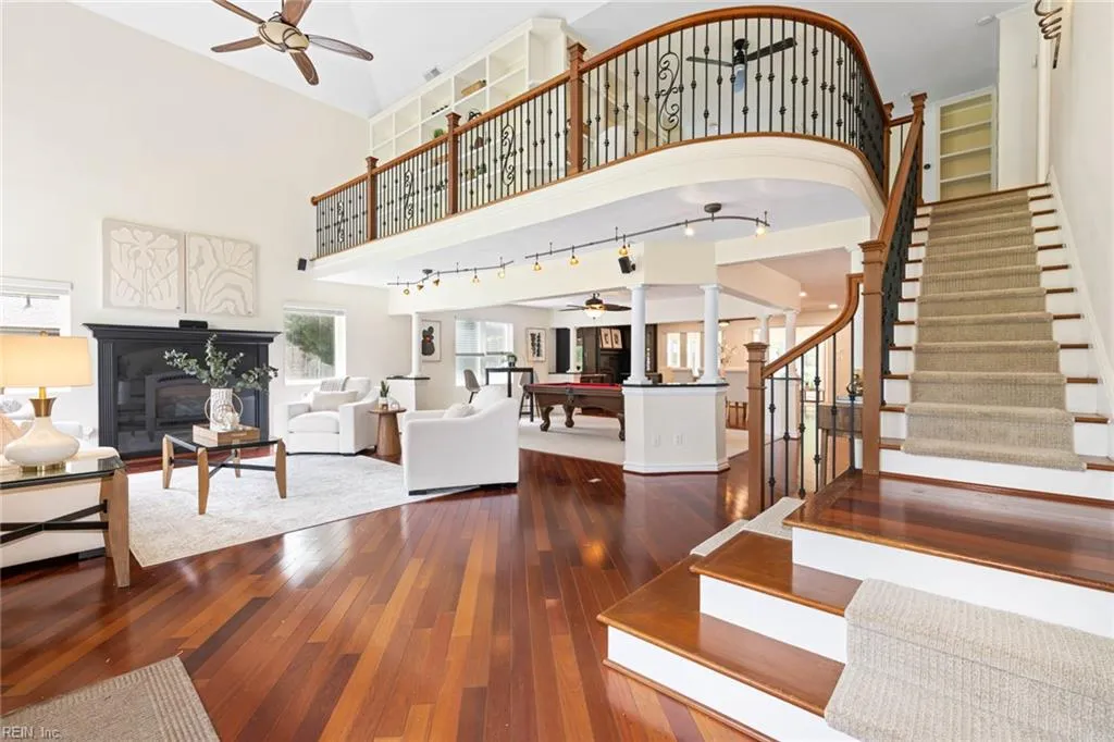 Virginia Beach, Virginia 23454, United States, 4 Bedrooms Bedrooms, ,3 BathroomsBathrooms,Residential,Active,115279