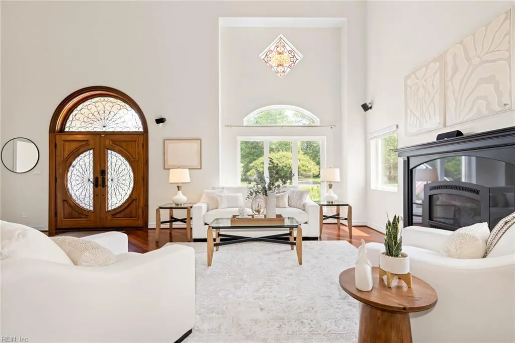 Virginia Beach, Virginia 23454, United States, 4 Bedrooms Bedrooms, ,3 BathroomsBathrooms,Residential,Active,115279