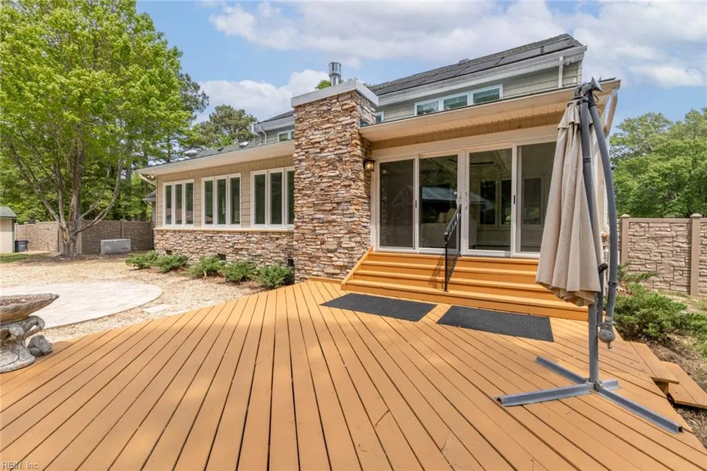 Virginia Beach, Virginia 23454, United States, 4 Bedrooms Bedrooms, ,3 BathroomsBathrooms,Residential,Active,115279