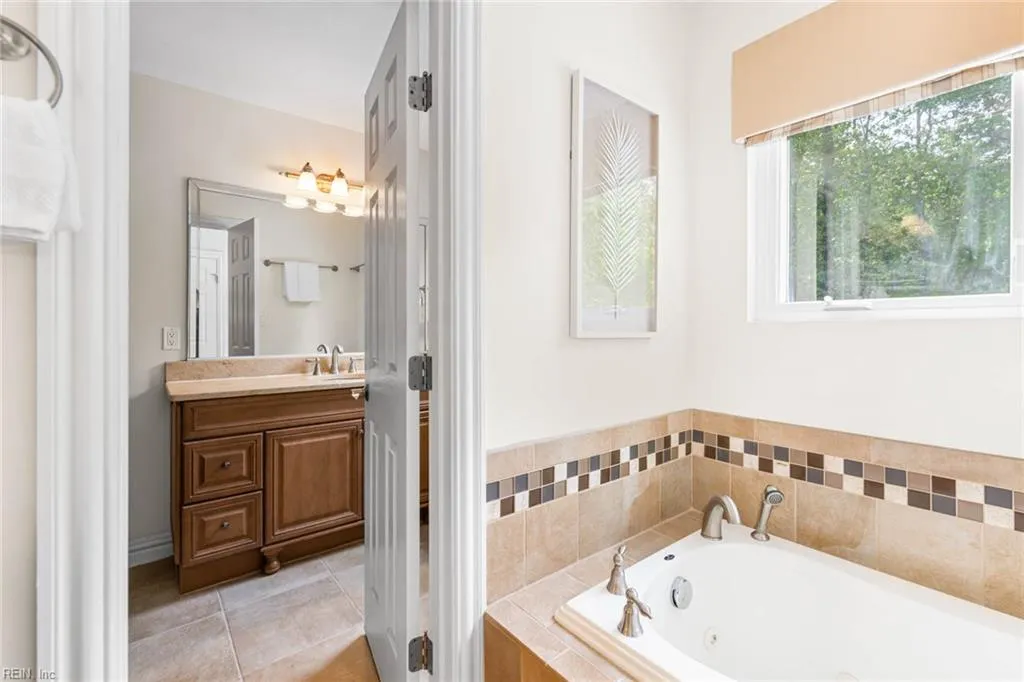 Virginia Beach, Virginia 23454, United States, 4 Bedrooms Bedrooms, ,3 BathroomsBathrooms,Residential,Active,115279