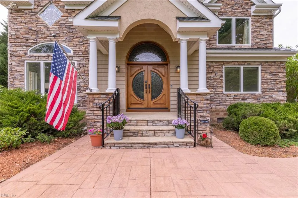 Virginia Beach, Virginia 23454, United States, 4 Bedrooms Bedrooms, ,3 BathroomsBathrooms,Residential,Active,115279