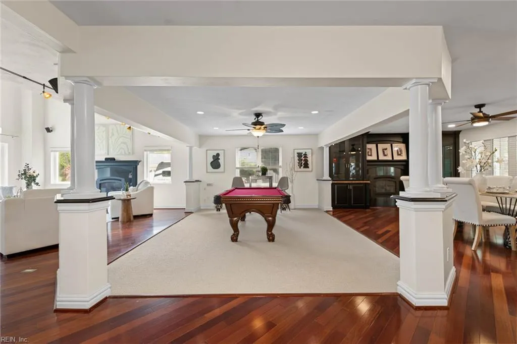 Virginia Beach, Virginia 23454, United States, 4 Bedrooms Bedrooms, ,3 BathroomsBathrooms,Residential,Active,115279