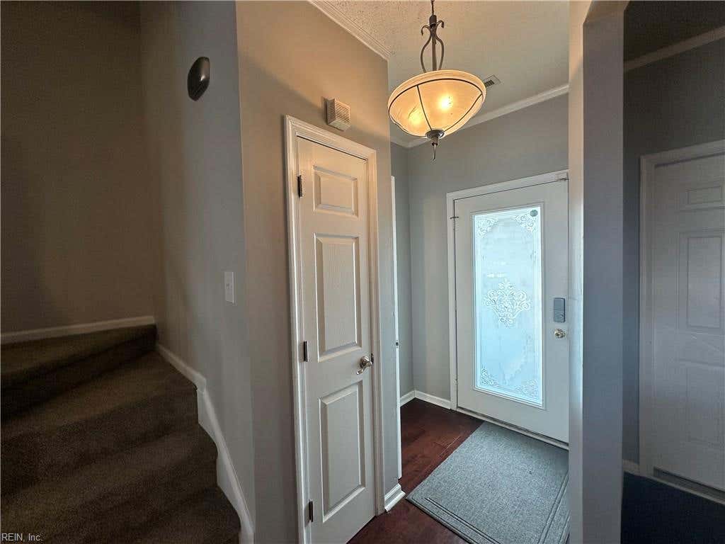 Photo of 5042 Kemps Lake Drive, Virginia Beach, VA 23462 (MLS # 10647248)