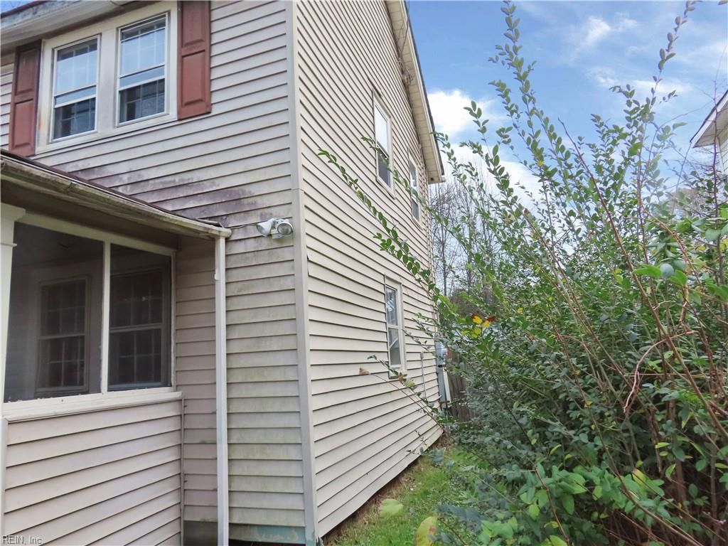 Photo of 126 Channing Avenue, Portsmouth, VA 23702 (MLS # 10612731)