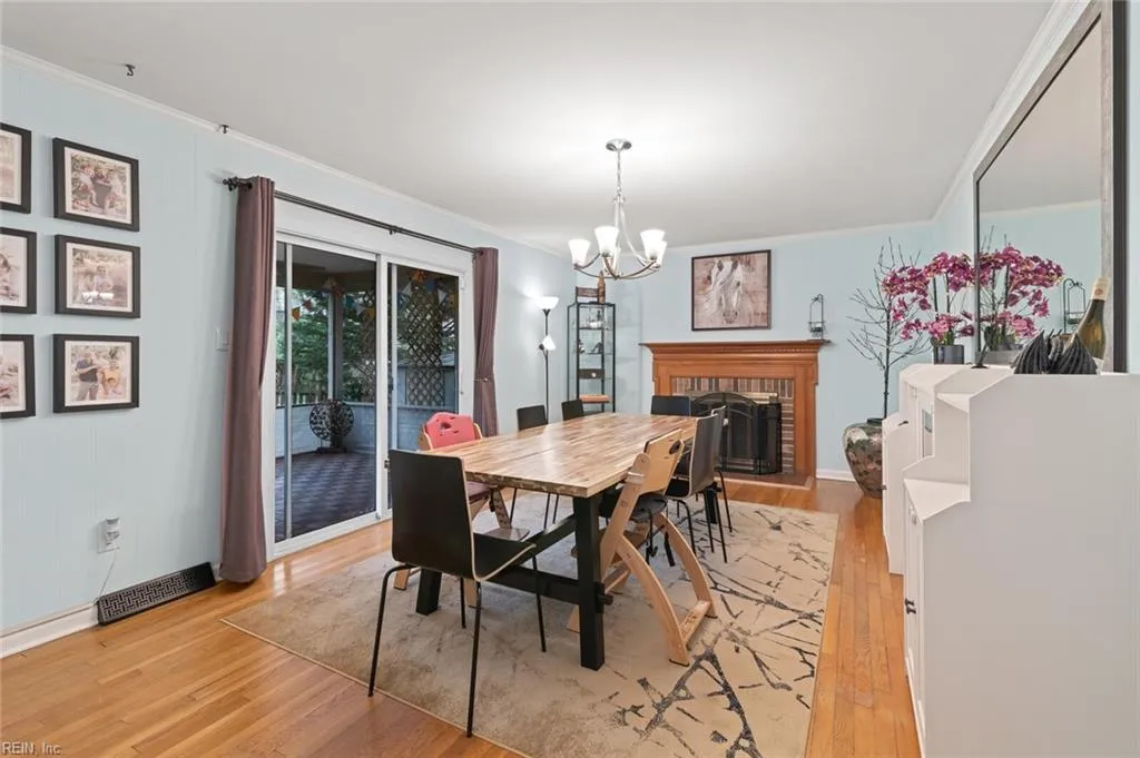 Newport News, Virginia 23602, United States, 4 Bedrooms Bedrooms, ,3 BathroomsBathrooms,Residential,Active,91509