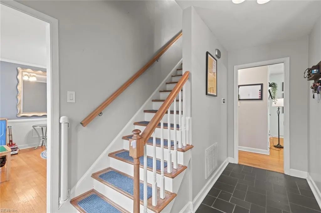 Newport News, Virginia 23602, United States, 4 Bedrooms Bedrooms, ,3 BathroomsBathrooms,Residential,Active,91509