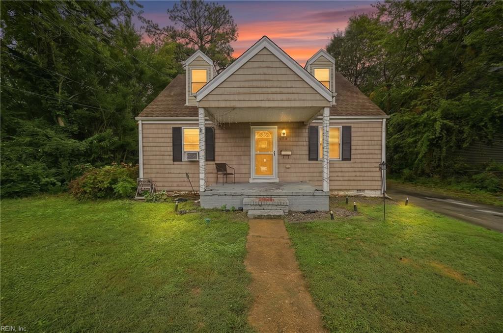 Photo of 317 Dixie Drive, Norfolk, VA 23505 (MLS # 10656528)