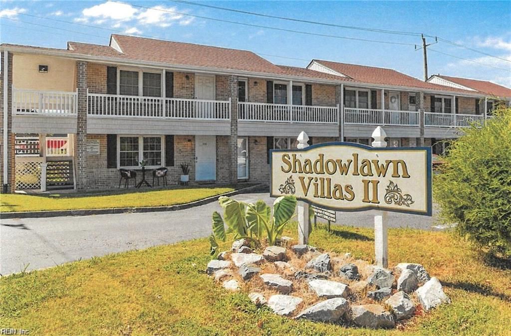 Photo of 598 Pinewood Drive #207, Virginia Beach, VA 23451 (MLS # 10620884)