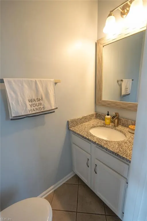 Kitty Hawk, North Carolina 27949, United States, 2 Bedrooms Bedrooms, ,3 BathroomsBathrooms,Residential,Active,204512