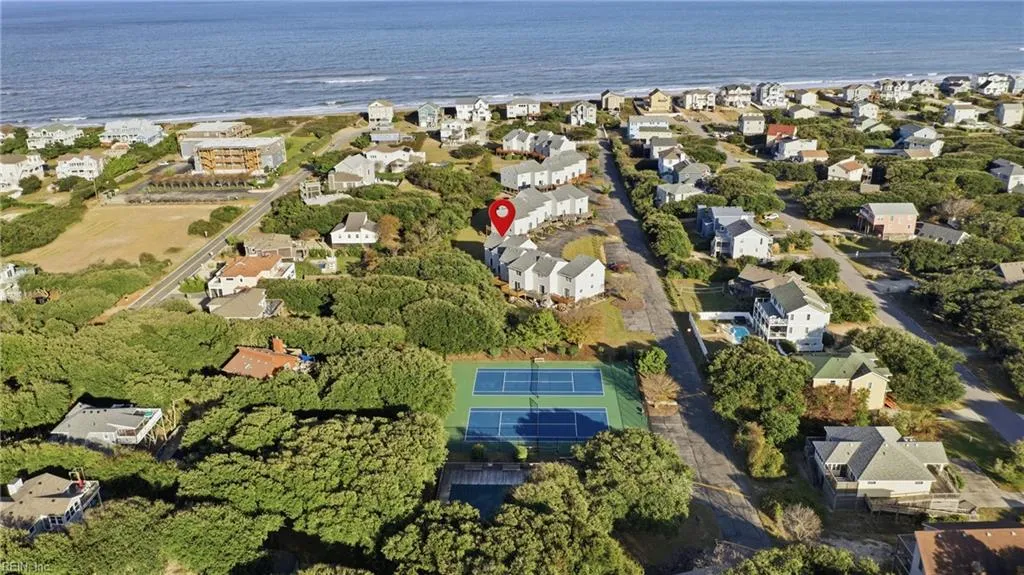 Kitty Hawk, North Carolina 27949, United States, 2 Bedrooms Bedrooms, ,3 BathroomsBathrooms,Residential,Active,204512