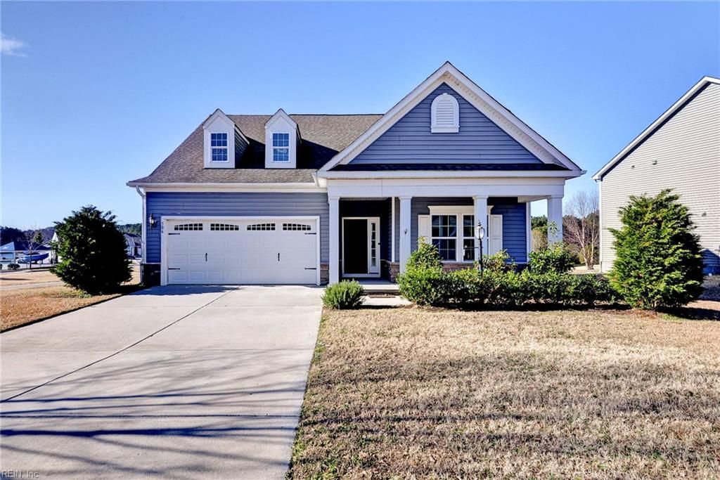 Photo of 306 Oak Hill Lane, Smithfield, VA 23430 (MLS # 10616232)