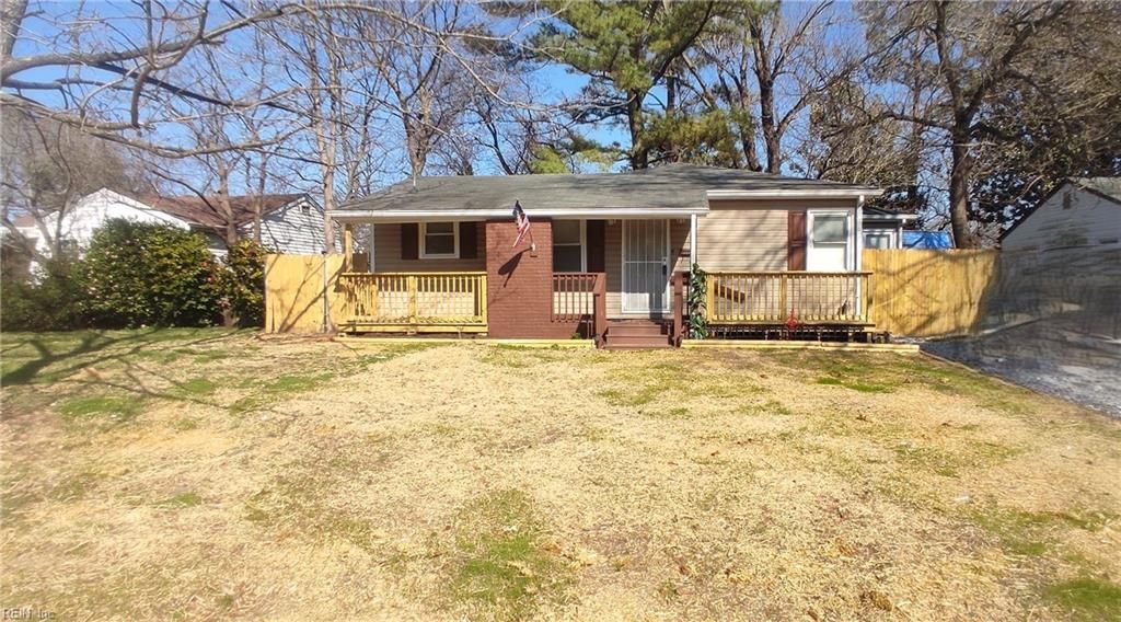 Photo of 8228 Edwin Drive, Norfolk, VA 23505 (MLS # 10624322)