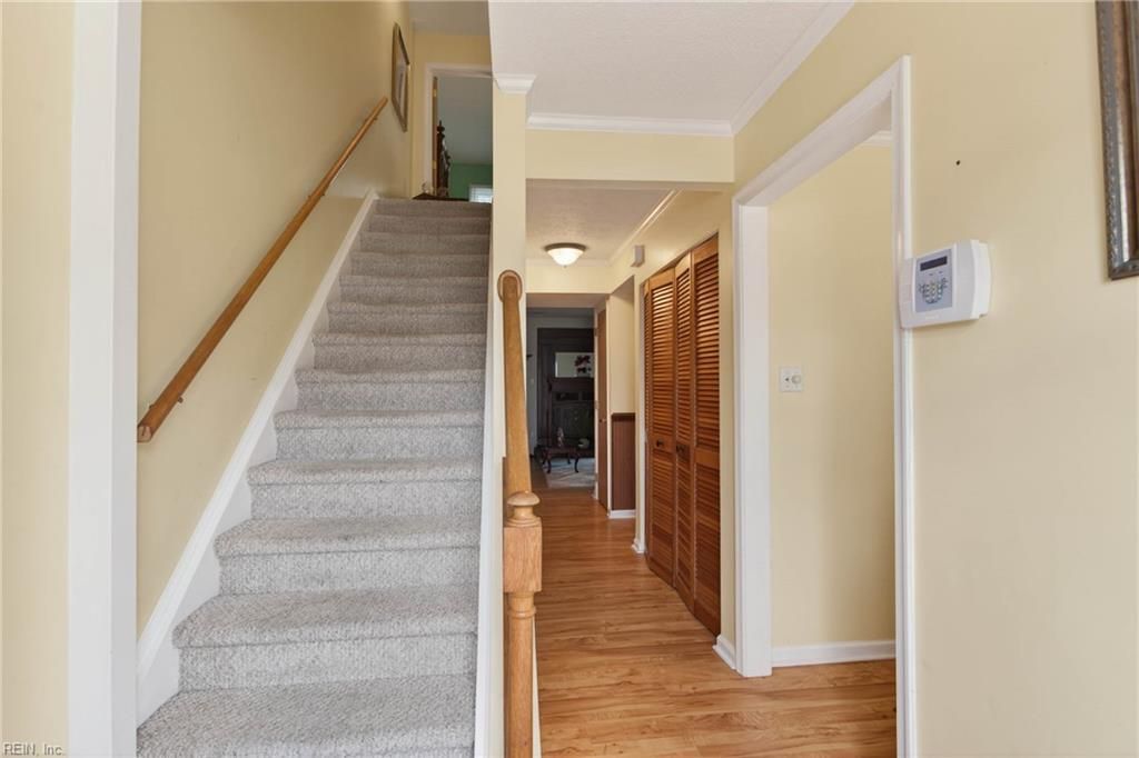 Photo of 4 Covenant Court, Hampton, VA 23666 (MLS # 10631669)