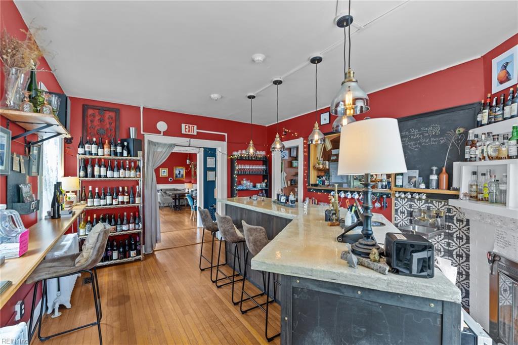 1231 Boissevain AVE