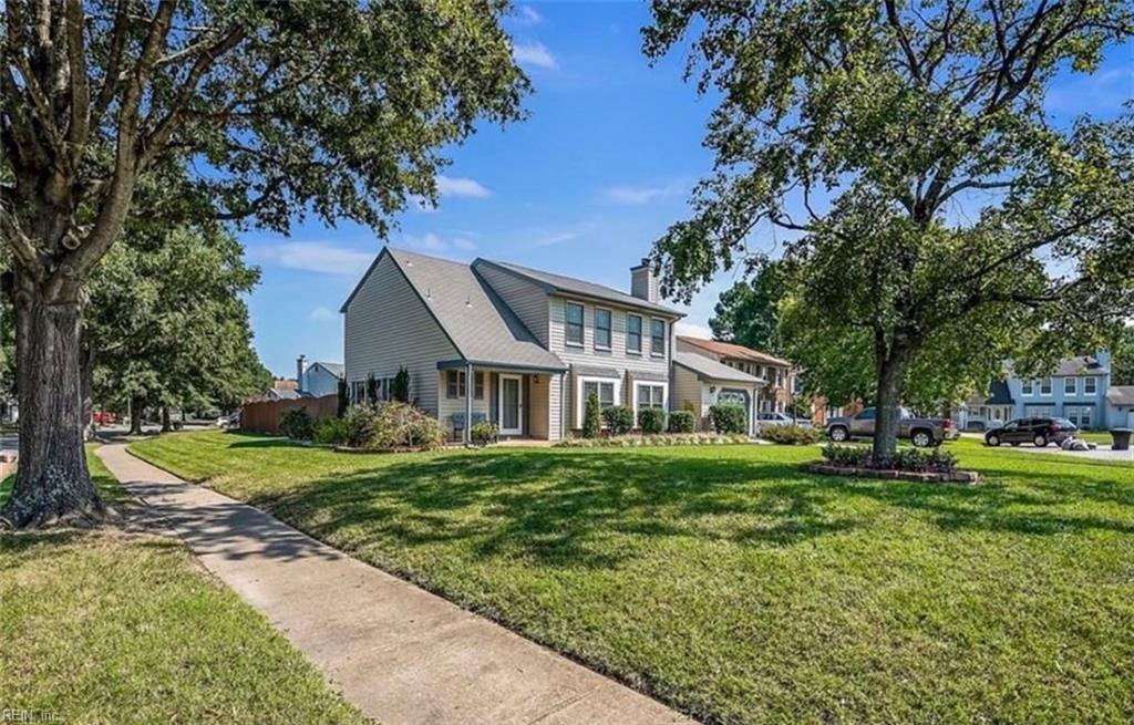 Photo of 900 Shady Hollow Lane, Virginia Beach, VA 23452 (MLS # 10658146)