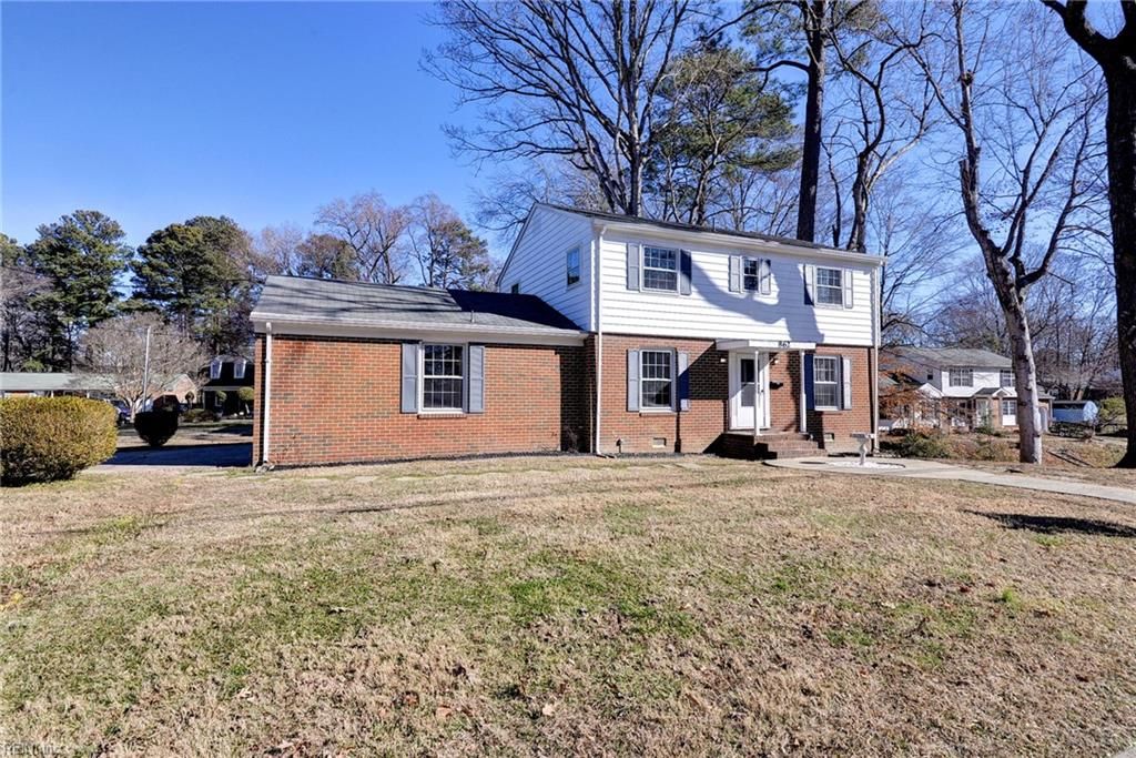 Photo of 862 Moyer Road, Newport News, VA 23608 (MLS # 10616904)