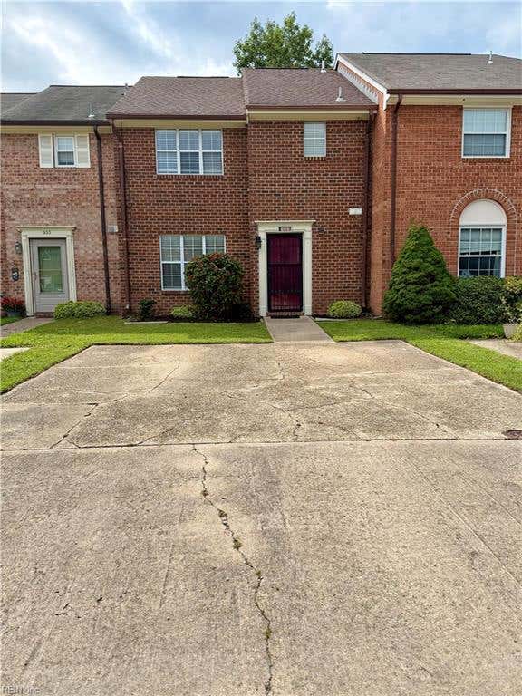 Photo of 937 Welch Circle, Virginia Beach, VA 23452 (MLS # 10650123)