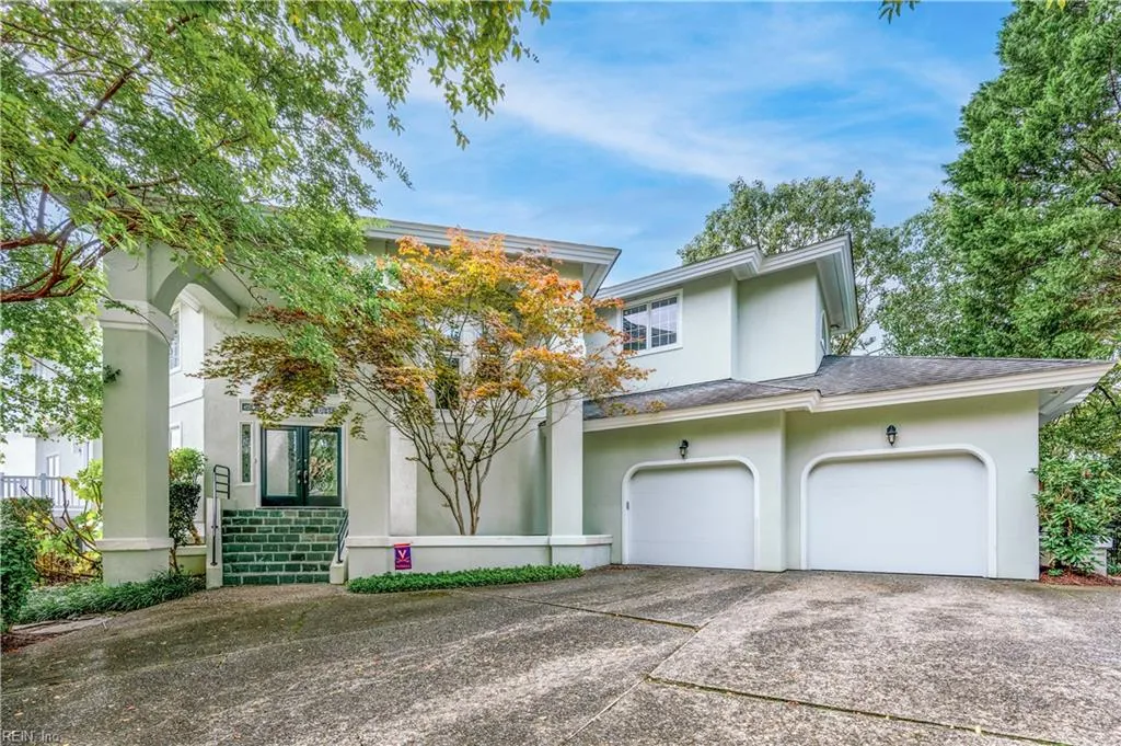 Virginia Beach, Virginia 23452, United States, 4 Bedrooms Bedrooms, ,4 BathroomsBathrooms,Residential,Pending,38181