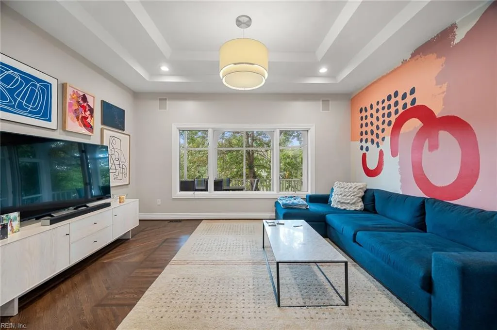 Virginia Beach, Virginia 23452, United States, 4 Bedrooms Bedrooms, ,4 BathroomsBathrooms,Residential,Pending,38181