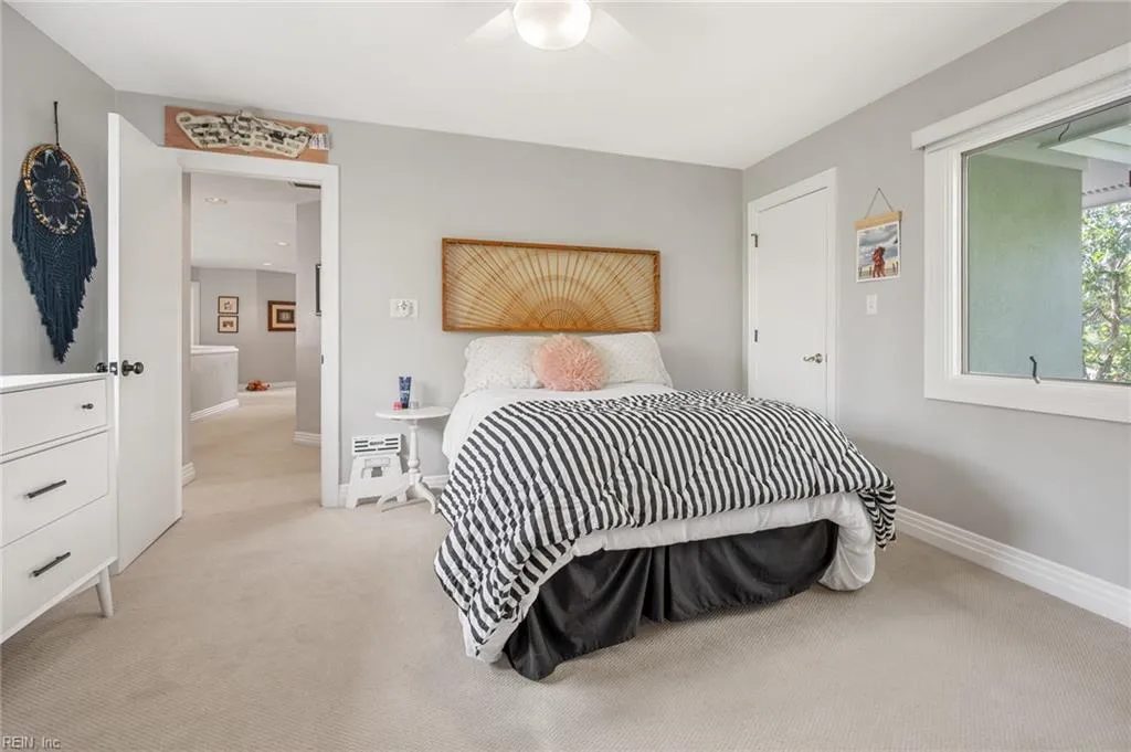 Virginia Beach, Virginia 23452, United States, 4 Bedrooms Bedrooms, ,4 BathroomsBathrooms,Residential,Pending,38181