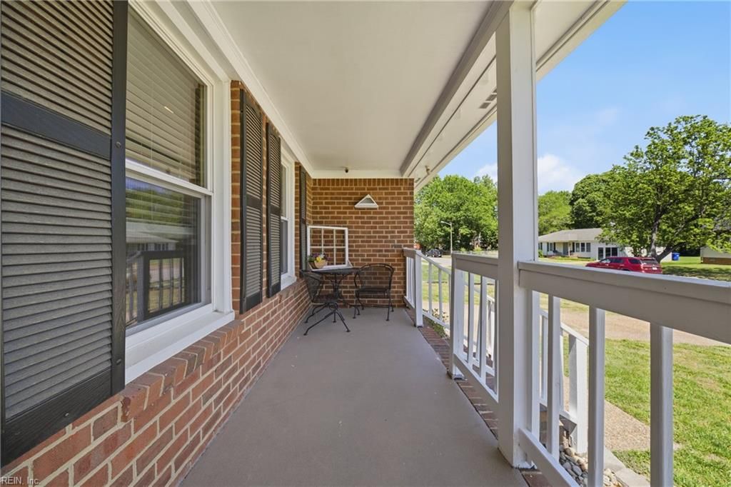 Photo of 3904 Forresthills Drive, Portsmouth, VA 23703 (MLS # 10631414)