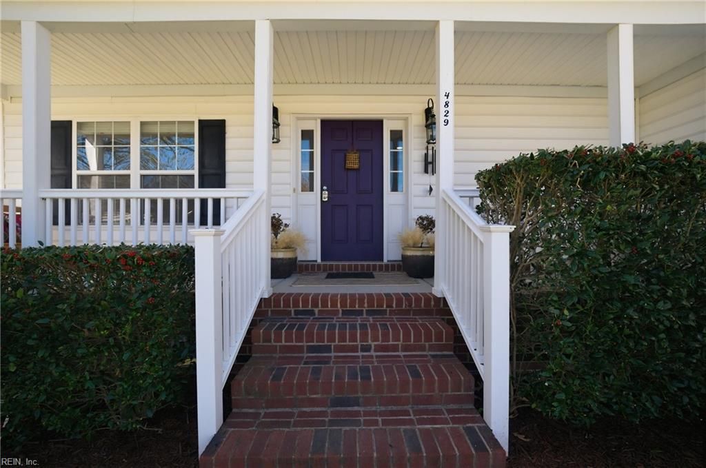 Photo of 4829 Hook Lane, Virginia Beach, VA 23455 (MLS # 10625552)