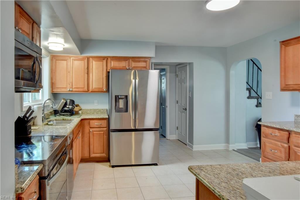 Photo of 645 Declaration Road, Virginia Beach, VA 23462 (MLS # 10659892)