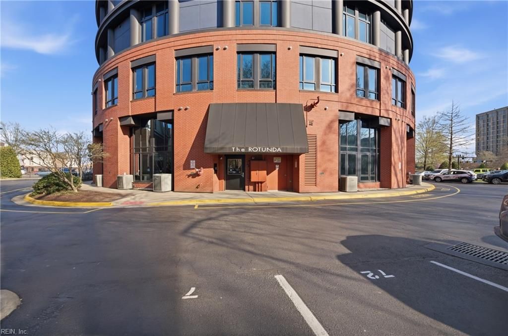 Photo of 415 Saint Pauls Boulevard #603, Norfolk, VA 23510 (MLS # 10624818)