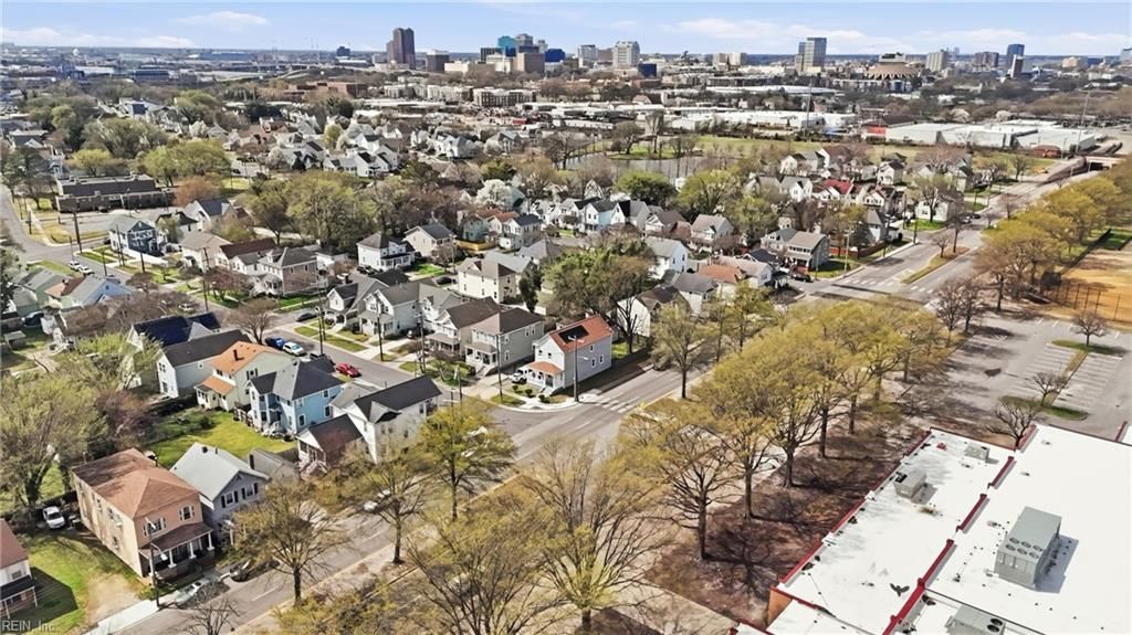 Photo of 969 Marshall Avenue, Norfolk, VA 23504 (MLS # 10625443)