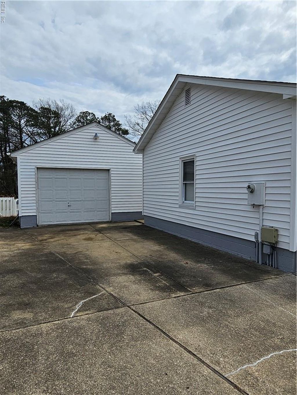 Photo of 1141 Leland Circle, Virginia Beach, VA 23464 (MLS # 10624146)