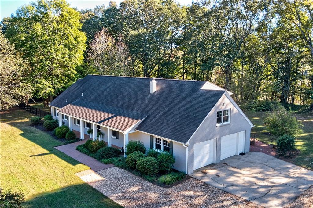 Photo of 1805 Fleet Terrace, Virginia Beach, VA 23454 (MLS # 10654255)