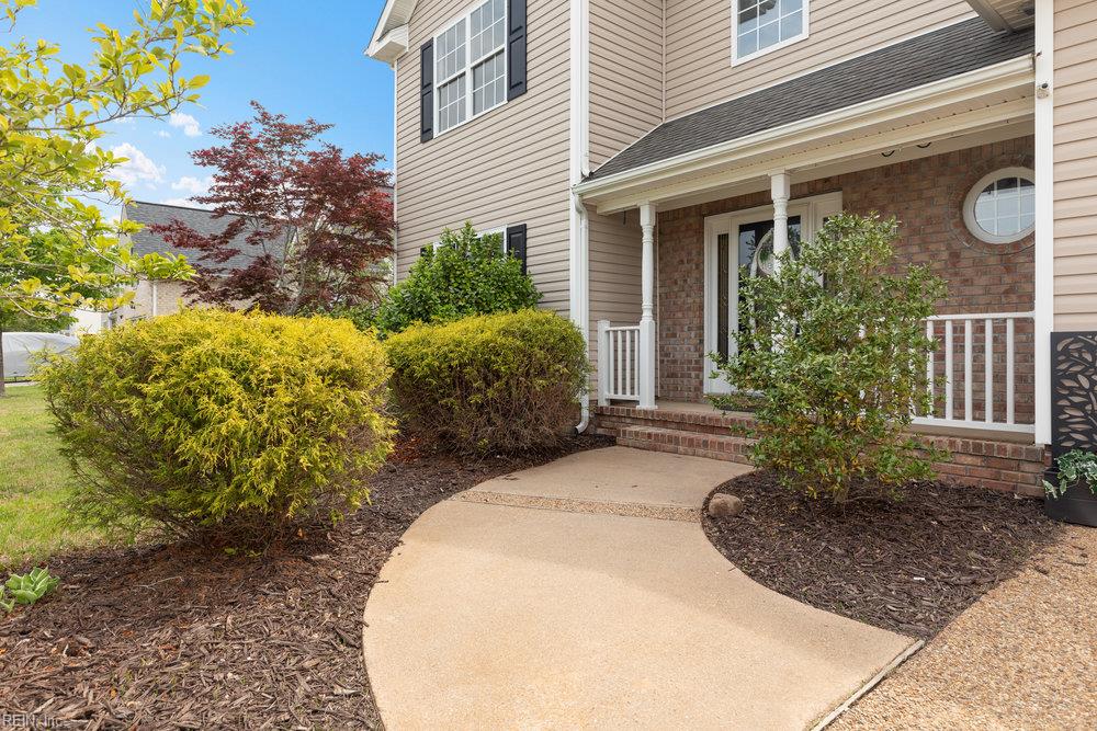 929 Antonick LN