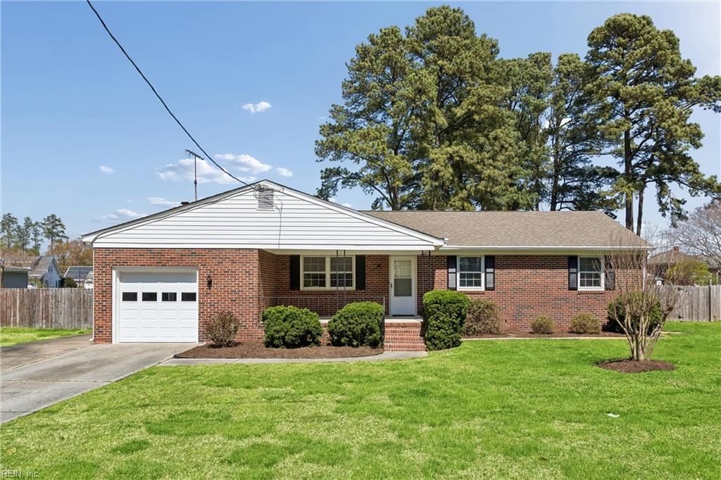 Photo of 18 Magnolia Lane, Poquoson, VA 23662 (MLS # 10627808)