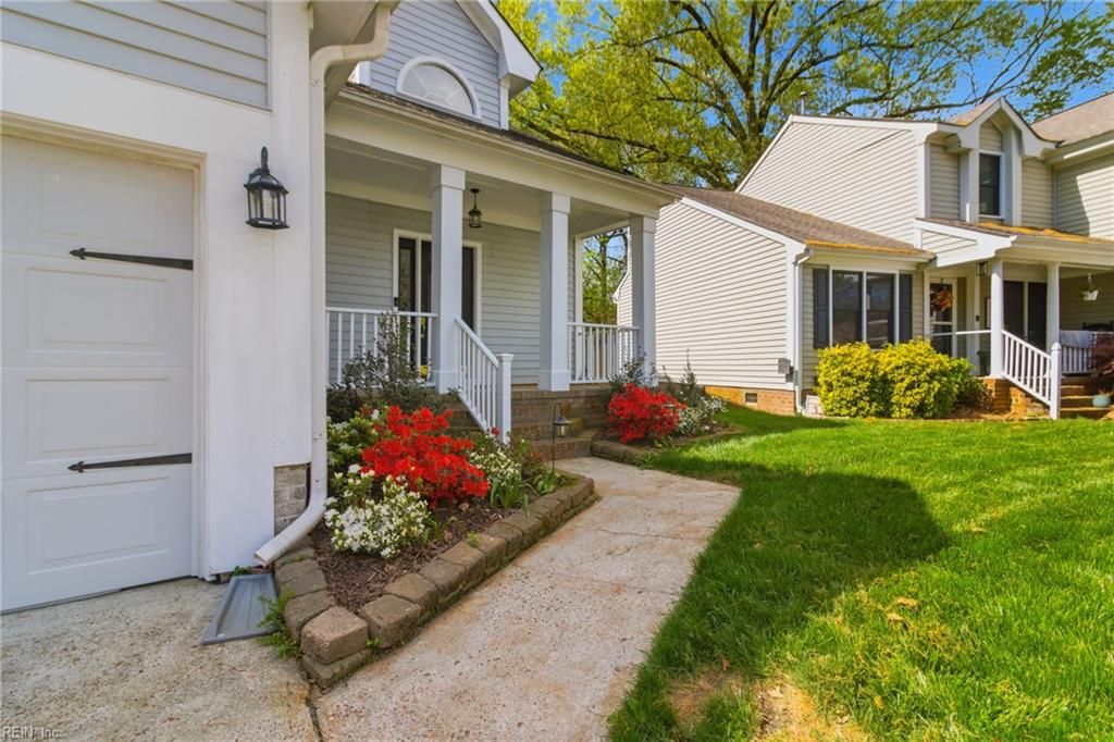 Photo of 1119 Fenton Quay, Chesapeake, VA 23320 (MLS # 10628395)