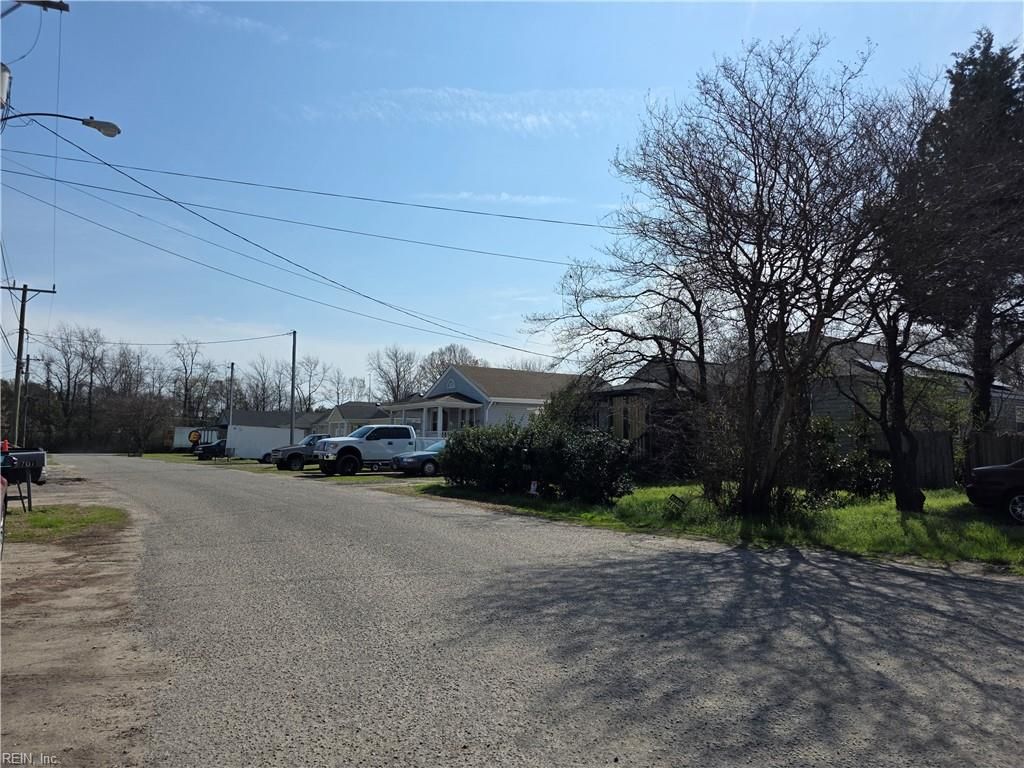 Photo of 704 Burrow Avenue, Chesapeake, VA 23322 (MLS # 10624605)