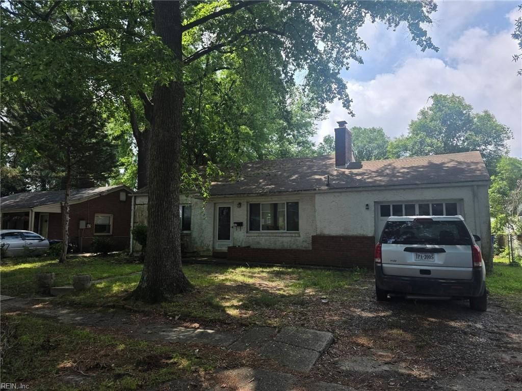 Photo of 3575 Riverside Drive, Norfolk, VA 23502 (MLS # 10643577)