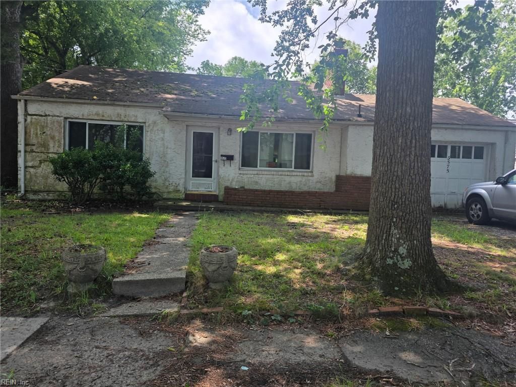 Photo of 3575 Riverside Drive, Norfolk, VA 23502 (MLS # 10643577)