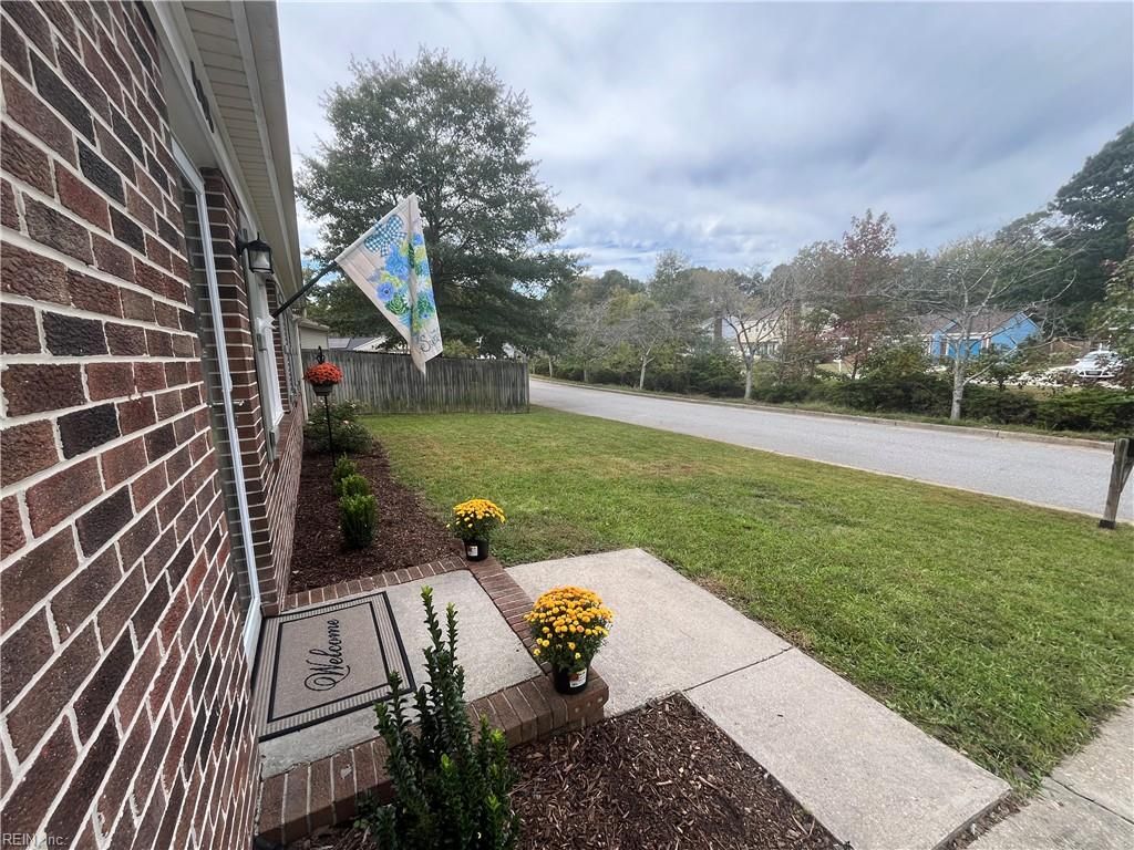 Photo of 408 Chowan Pl Pl, Newport News, VA 23608 (MLS # 10606767)