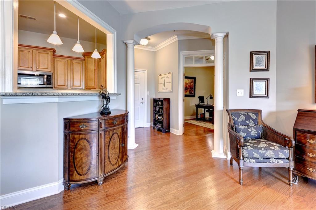 Photo of 5215 Center Street #203, Williamsburg, VA 23188 (MLS # 10655092)