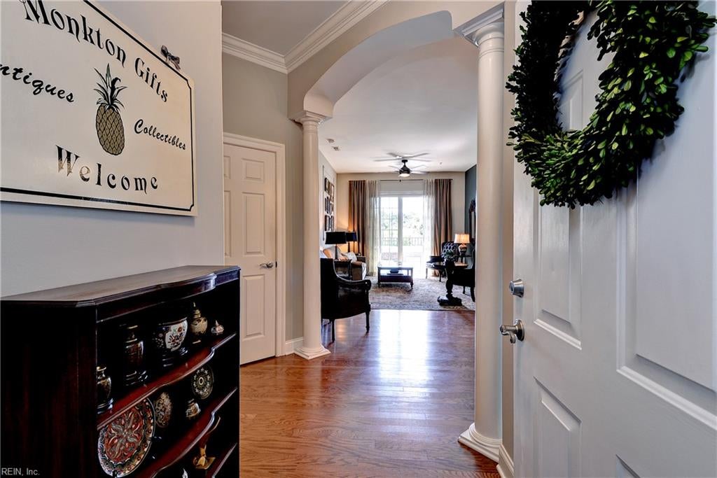 Photo of 5215 Center Street #203, Williamsburg, VA 23188 (MLS # 10655092)