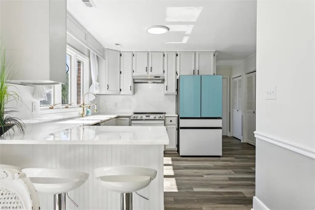 Poquoson, Virginia 23662, United States, 5 Bedrooms Bedrooms, ,3 BathroomsBathrooms,Residential,Active,94119