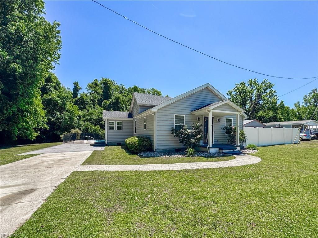 Photo of 1675 Mount Lebanon Avenue, Suffolk, VA 23436 (MLS # 10634291)