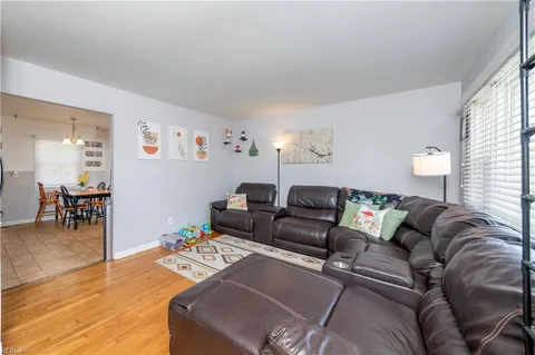 MLS: 10579357
