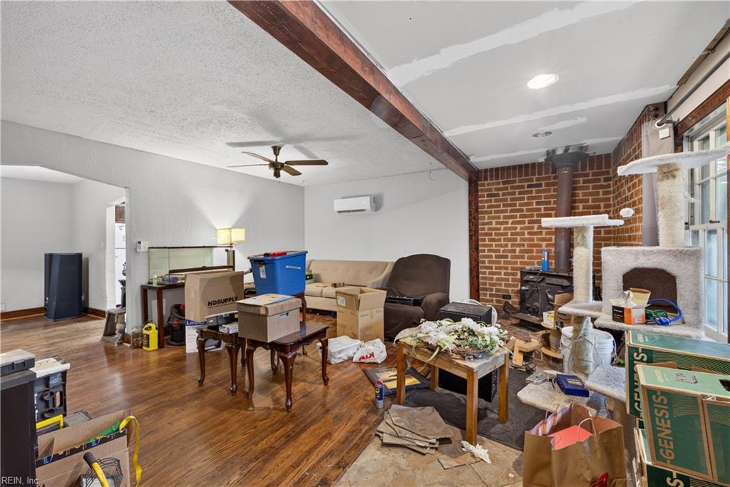 Photo of 3748 Robin Hood Road, Norfolk, VA 23513 (MLS # 10641464)