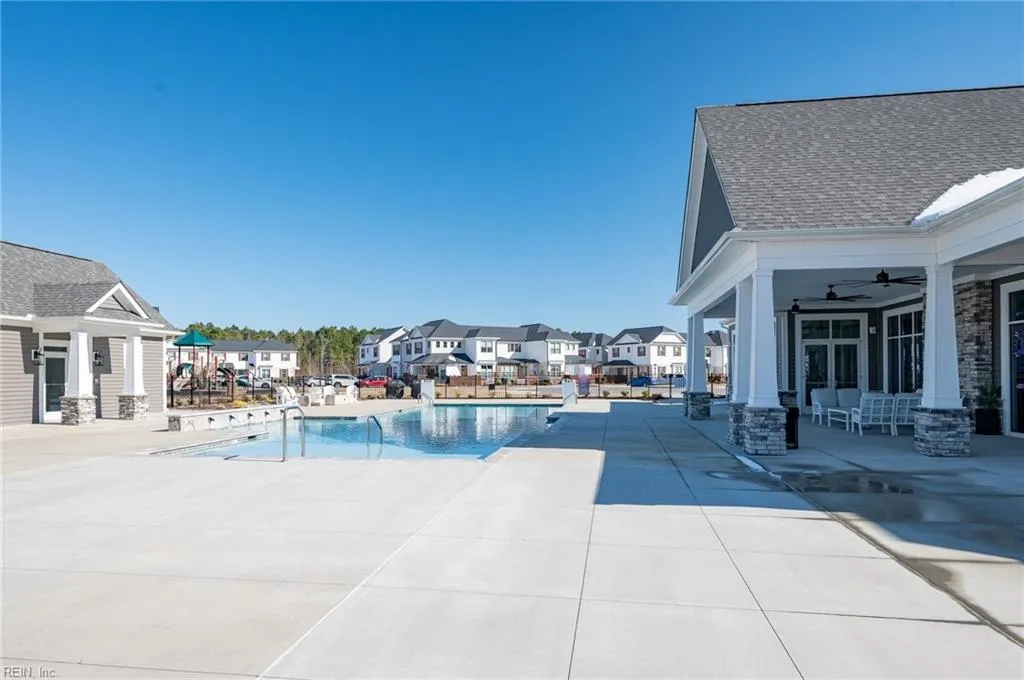 Suffolk, Virginia 23435, United States, 4 Bedrooms Bedrooms, ,4 BathroomsBathrooms,Residential,Pending,2502