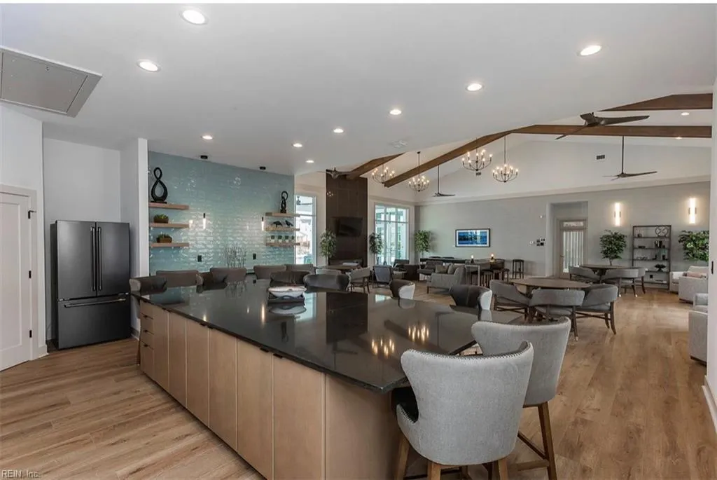 Suffolk, Virginia 23435, United States, 4 Bedrooms Bedrooms, ,4 BathroomsBathrooms,Residential,Pending,2502